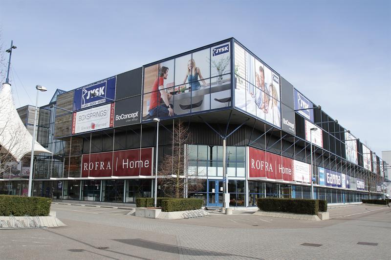 Multi Bazaar Almere huurt langjarig 7.700 m² multifunctionele bedrijfsruimte in DoeMere