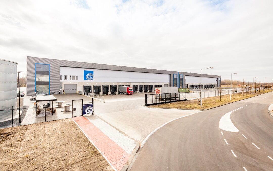 Borghese Logistics en AEW verhuren 10.000 m² aan Fiege in de Haven van Amsterdam.